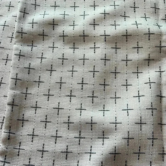 NWOT Pillow covers 2 pack - Picture 2 of 2